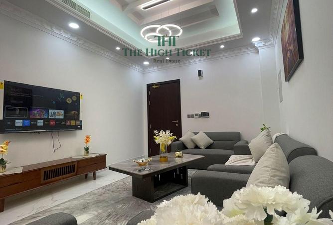 1010584 - Property Image 2