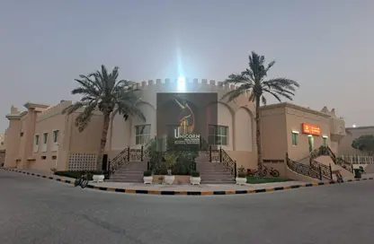 مجمع سكني - 3 غرف نوم - 4 حمامات للايجار في شارع الوعب - الوعب - الدوحة