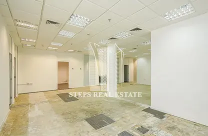 Empty Room image for: Office Space - Studio - 1 Bathroom for rent in West Bay Tower - West Bay - West Bay - Doha, Image 1