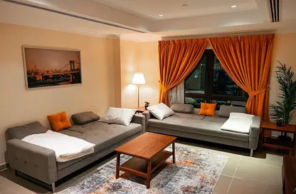 Apartment - 1 Bedroom - 2 Bathrooms for sale in West Porto Drive - Porto Arabia - The Pearl Island - Doha