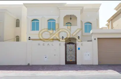 Villa - 4 Bedrooms - 5 Bathrooms for sale in Al Thumama - Al Thumama - Doha