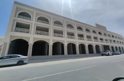 Retail - Studio - 1 Bathroom for rent in Al Markhiya Street - Al Markhiya - Doha