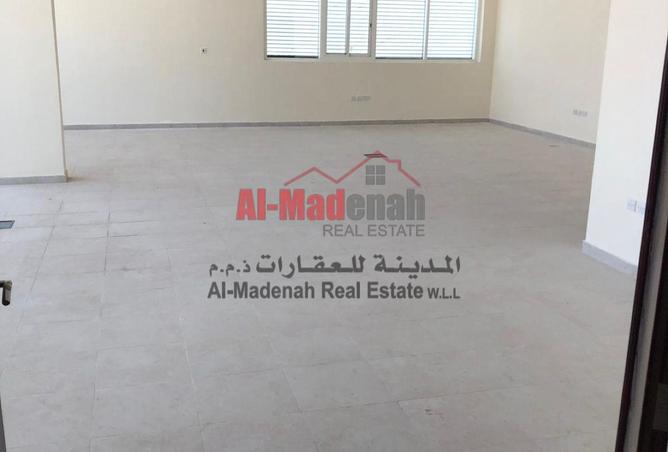 967906 - Property Image 3