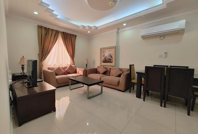 963909 - Property Image 2