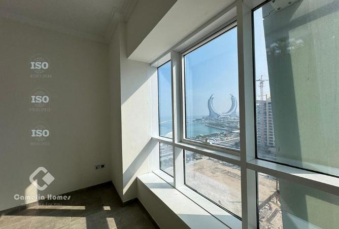 987155 - Property Image 3