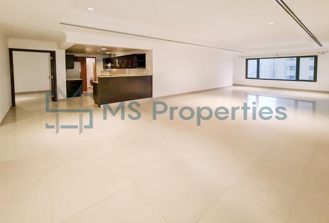 935641 - Property Image 2