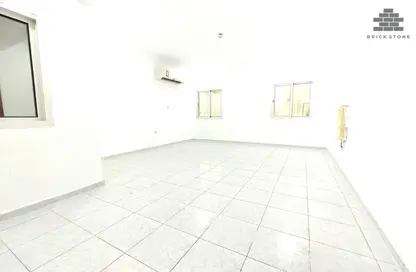 Apartment - 3 Bedrooms - 3 Bathrooms for rent in Al Sadd Road - Al Sadd - Doha