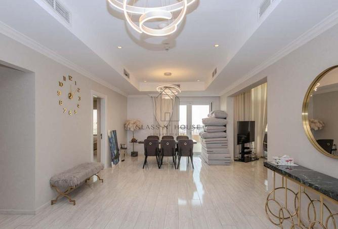 947521 - Property Image 2