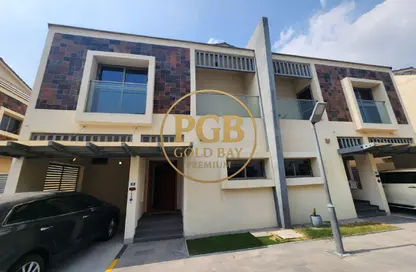 Villa - 3 Bedrooms - 4 Bathrooms for rent in Al Messila - Al Messila - Doha