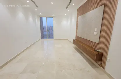 Apartment - 2 Bedrooms - 3 Bathrooms for rent in Fox Hills A13 - Fox Hills - Lusail