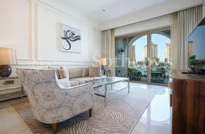 Hotel Apartments - 1 Bedroom - 2 Bathrooms for sale in The St. Regis Marsa Arabia Island - Marsa Arabia - The Pearl Island - Doha
