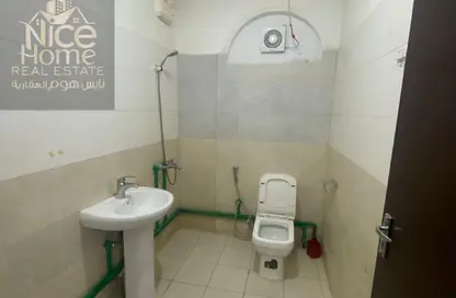 Apartment - 1 Bedroom - 1 Bathroom for rent in Al Kharaitiyat - Al Kharaitiyat - Umm Salal Mohammed