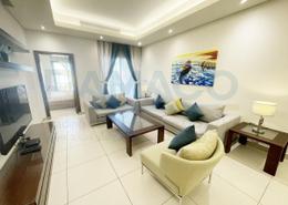 صورةغرفة المعيشة لـ: شقة - 2 غرف نوم - 2 حمامات للكراء في شارع المطار القديم - طريق المطار القديم - الدوحة, صورة 1