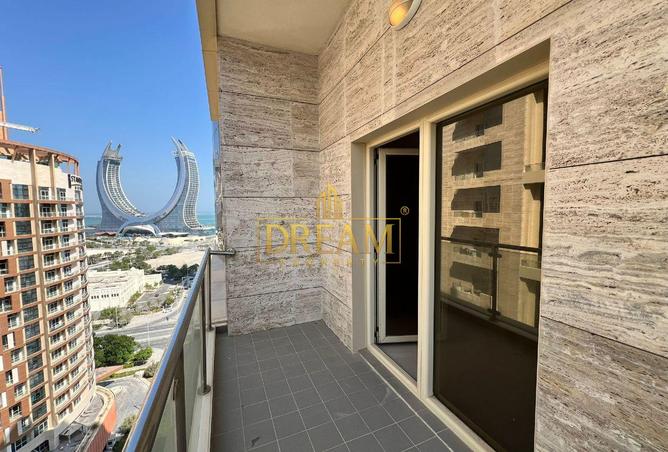 956101 - Property Image 2