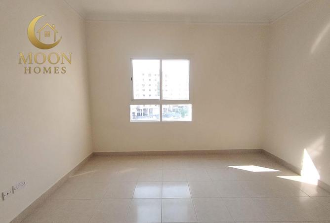 1005897 - Property Image 3