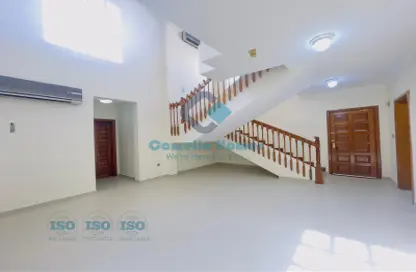 مجمع سكني - 4 غرف نوم - 5 حمامات للايجار في الوعب - الوعب - الدوحة