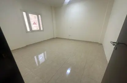Apartment - 2 Bedrooms - 2 Bathrooms for rent in Al Mansoura - Al Mansoura - Doha