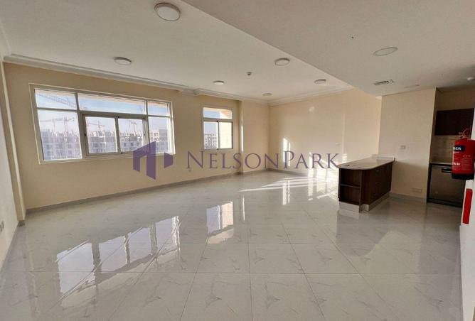945199 - Property Image 2