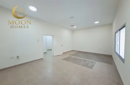 شقة - 2 غرف نوم - 2 حمامات للايجار في أم غويلينا 4 - أم غويلينا - الدوحة