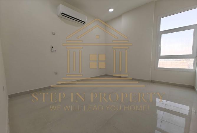 966174 - Property Image 3