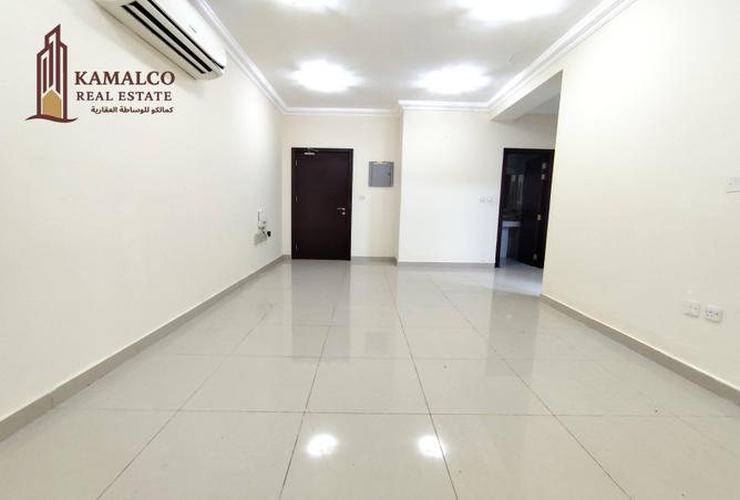 953526 - Property Image 2