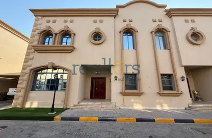 مجمع سكني - 3 غرف نوم - 4 حمامات للايجار في شارع  بو هامو - أبو هامور - الدوحة