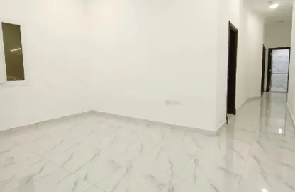 Apartment - 2 Bedrooms - 2 Bathrooms for rent in Old Airport Road - Old Airport Road - Doha