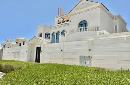 فيلا - 6 غرف نوم - 8 حمامات للايجار في فيلات القطاع الشمالي - القسم السكني - الواجهة المائية - الوسيل