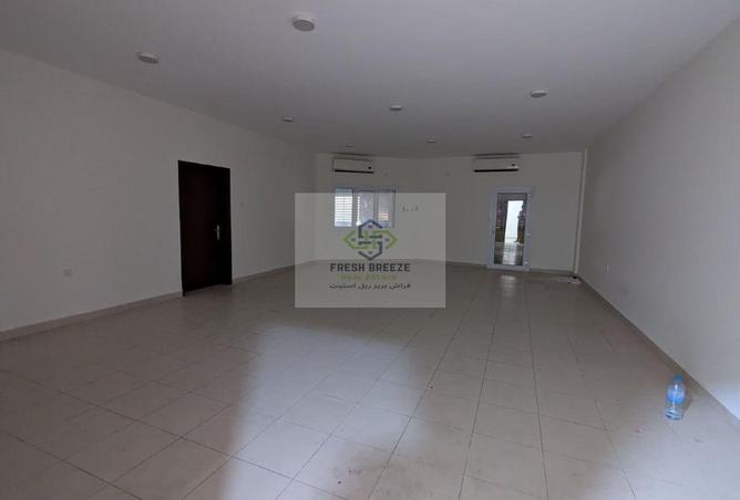 964081 - Property Image 2