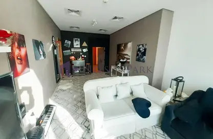 Apartment - 1 Bedroom - 2 Bathrooms for rent in Zig Zag Tower B - Zig Zag Towers - West Bay - Doha