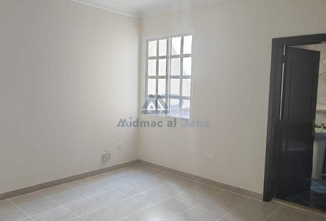926905 - Property Image 3