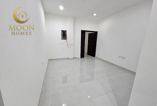 1000950 - Property Image 3