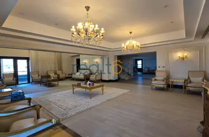Apartment - 5 Bedrooms - 7 Bathrooms for sale in East Porto Drive - Porto Arabia - The Pearl Island - Doha