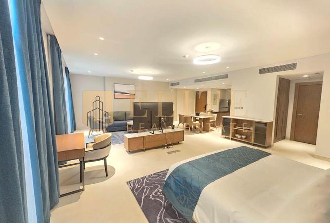 982278 - Property Image 3