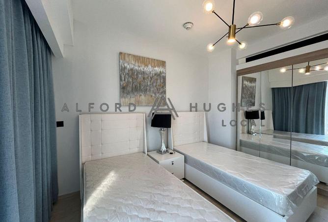 979878 - Property Image 2