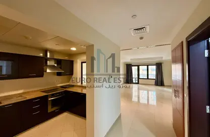 Apartment - 1 Bedroom - 2 Bathrooms for rent in East Porto Drive - Porto Arabia - The Pearl Island - Doha