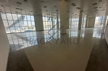 Show Room - Studio - 2 Bathrooms for rent in C-Ring Road - Al Sadd - Doha