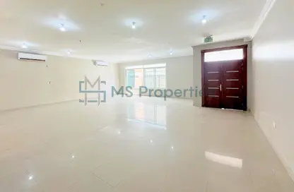 Villa - 6 Bedrooms - 7 Bathrooms for rent in Al Thumama - Al Thumama - Doha