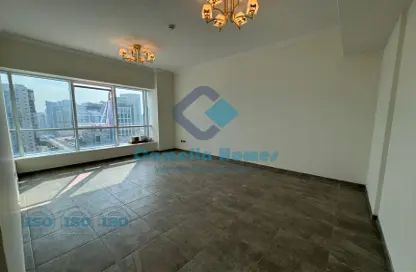 Apartment - 3 Bedrooms - 3 Bathrooms for rent in Burj Al Marina - Marina District - Lusail