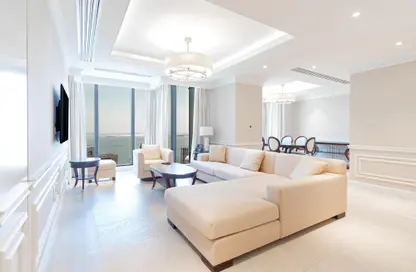 Apartment - 3 Bedrooms - 3 Bathrooms for rent in West Bay - Doha