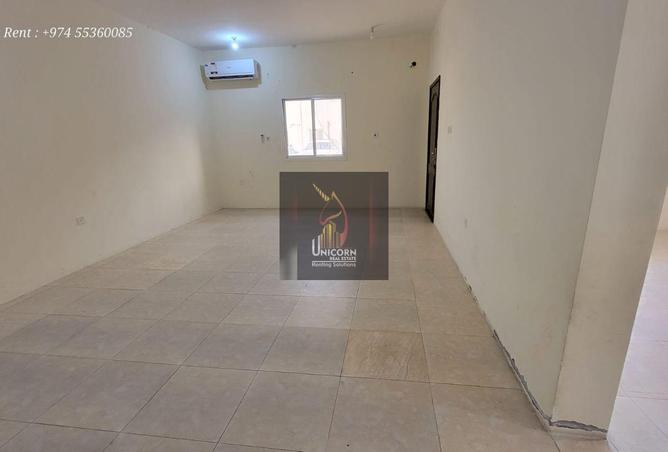 967318 - Property Main Image