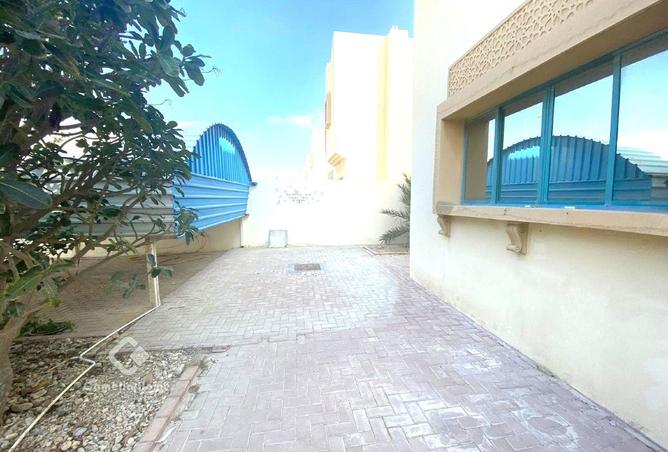 934915 - Property Image 2
