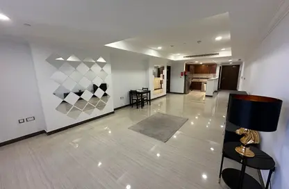 Apartment - 1 Bedroom - 2 Bathrooms for sale in One Porto Arabia - Porto Arabia - The Pearl Island - Doha