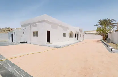 Apartment - Studio - 1 Bathroom for rent in New Salata - Salata - Doha