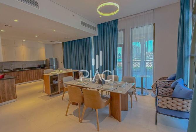 953010 - Property Image 2