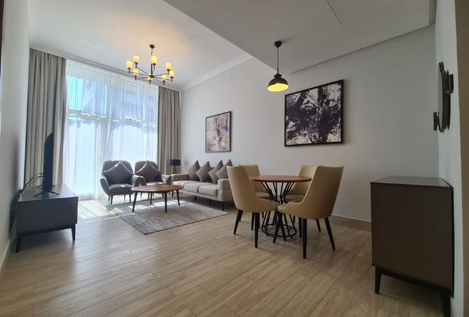 929282 - Property Image 2