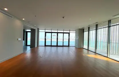 Apartment - 3 Bedrooms - 4 Bathrooms for sale in Seef Lusail - Lusail City - Lusail