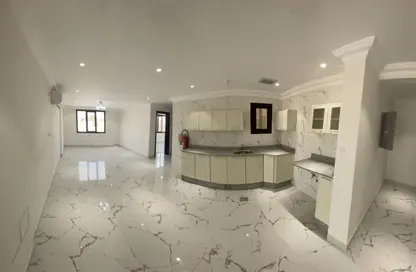 Apartment - 2 Bedrooms - 2 Bathrooms for rent in Al Azizia Street - Al Aziziyah - Doha