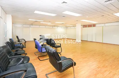 Office Space - Studio - 1 Bathroom for rent in Al Nuaija Street - Al Hilal West - Al Hilal - Doha