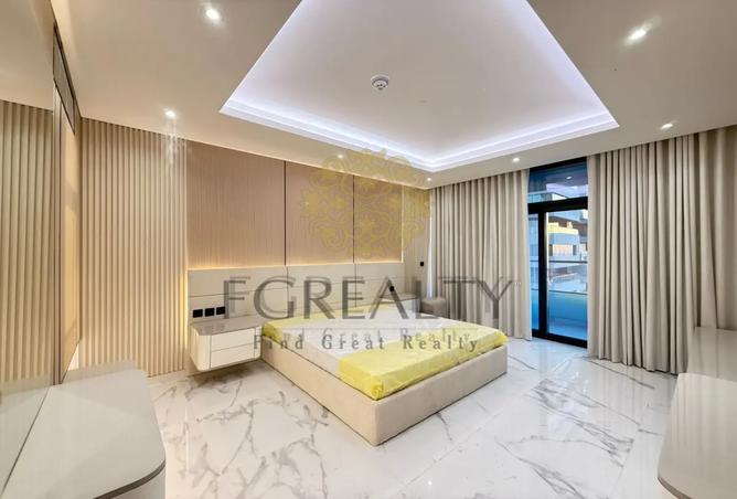933511 - Property Image 3